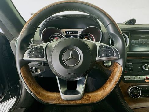 Certified 2019 Mercedes-Benz SL 63 AMG image 11