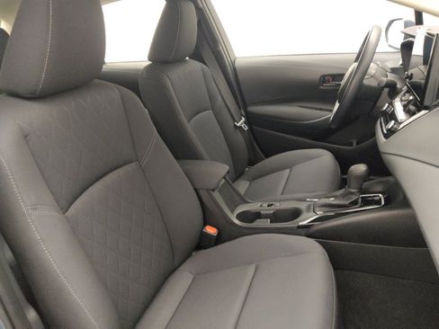 Used 2023 Toyota Corolla LE image 21