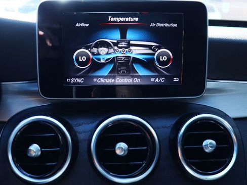 Used 2018 Mercedes-Benz C 300 Sedan image 48