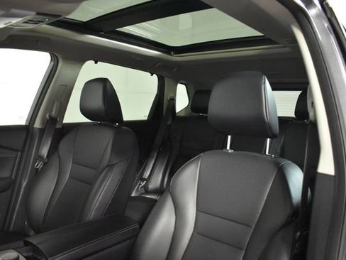 Certified 2025 Nissan Rogue SV w/ SV Premium Package image 10