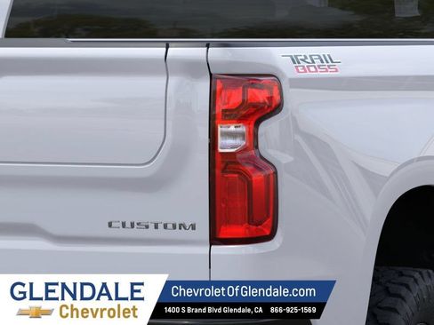 New 2026 Chevrolet Silverado 1500 Custom Trail Boss AWD/4WD image 11