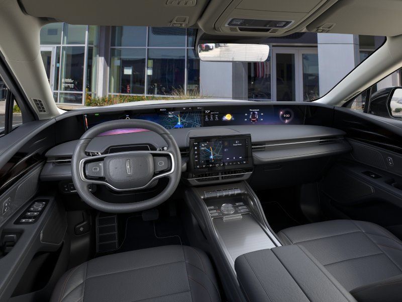 New 2026 Lincoln Nautilus Premier AWD/4WD image 9