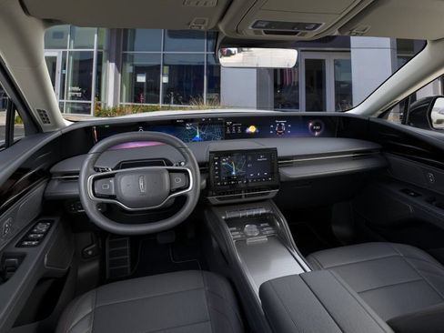 New 2026 Lincoln Nautilus Premier AWD/4WD image 9