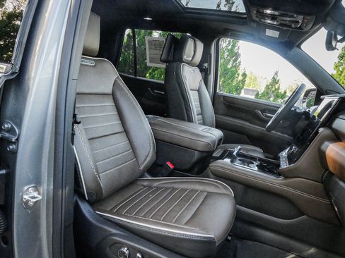 Used 2026 GMC Yukon Denali Ultimate image 35
