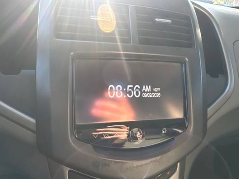 Used 2015 Chevrolet Sonic LT FWD image 27