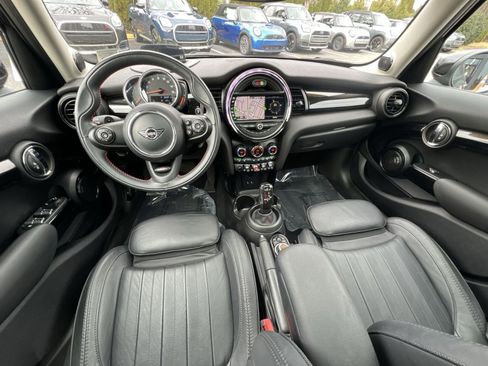 Used 2020 MINI Cooper S image 2