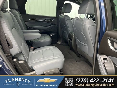 Used 2024 Buick Enclave Essence w/ Experience Buick Package AWD/4WD image 13