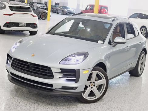 Used 2020 Porsche Macan S AWD/4WD image 5