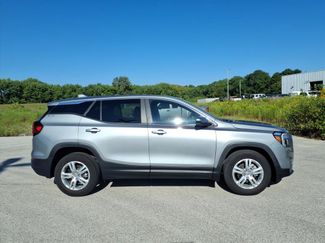 Used 2024 GMC Terrain SLE FWD video 2