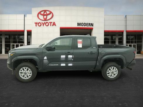New 2026 Toyota Tacoma SR5 image 9