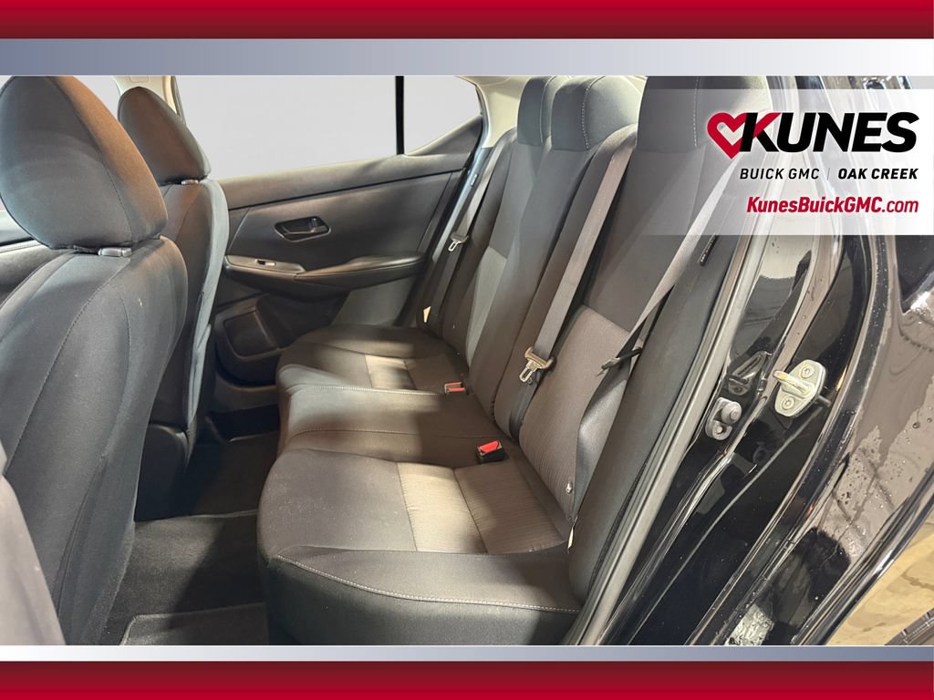 Used 2024 Nissan Sentra SV FWD image 33