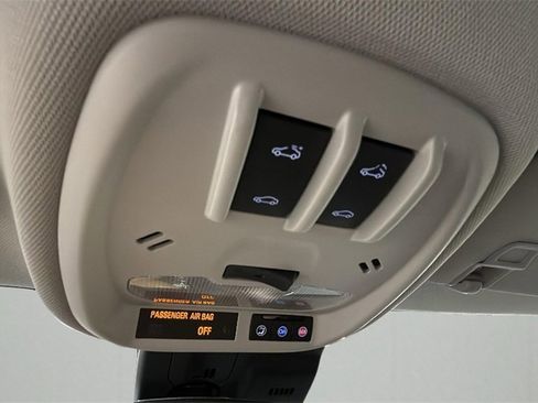 Used 2024 Chevrolet Trax ACTIV w/ Sunroof Package image 26