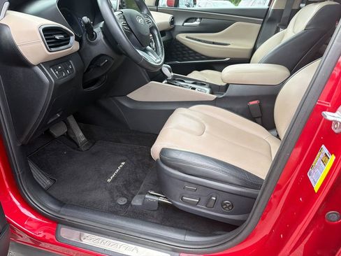 Used 2019 Hyundai Santa Fe FWD image 9