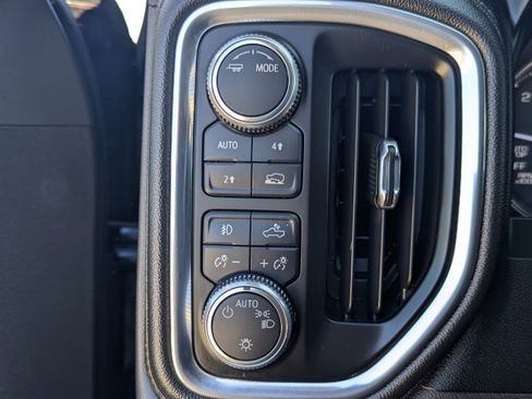 Used 2020 GMC Sierra 1500 Elevation w/ Elevation Value Package AWD/4WD image 15