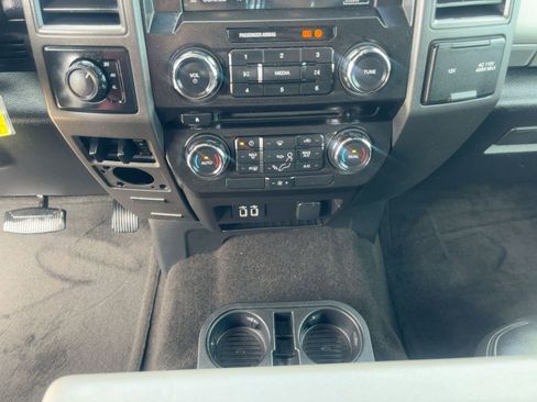 Used 2018 Ford F250 Lariat image 18