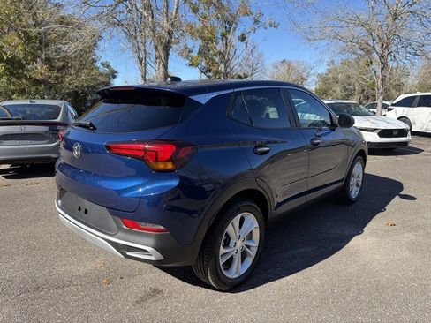 Used 2023 Buick Encore GX Preferred w/ Cold Weather Comfort Package image 6