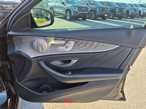Used 2022 Mercedes-Benz E 53 AMG 4MATIC Sedan image 36