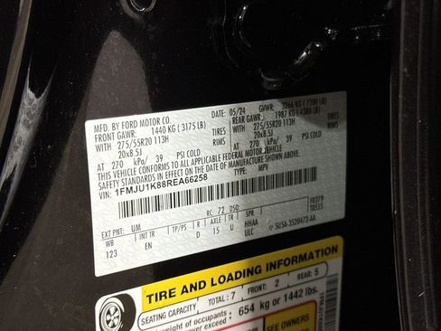 Used 2024 Ford Expedition Limited image 30