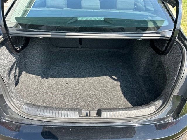 Used 2025 Volkswagen Jetta Sport FWD image 46