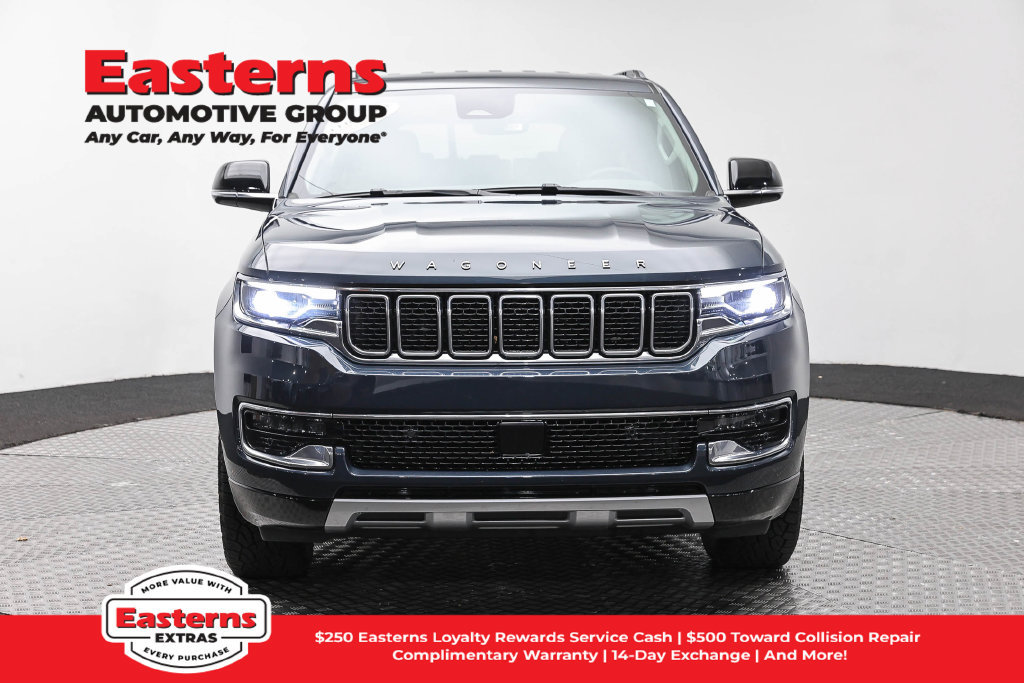 Used 2024 Jeep Wagoneer Series II AWD/4WD image 3