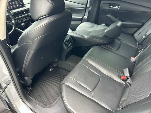 Used 2023 Honda Accord EX-L image 18