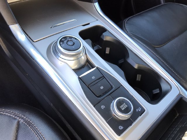 Used 2023 Ford Explorer Limited AWD/4WD image 8