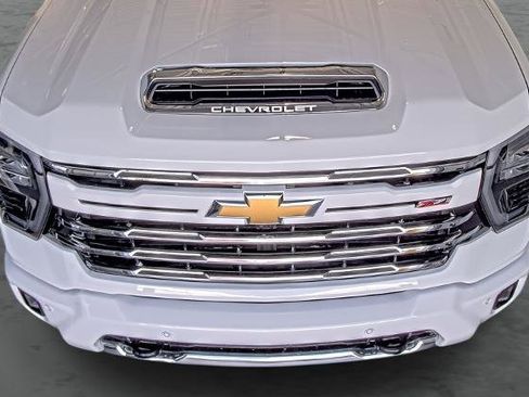 New 2026 Chevrolet Silverado 2500 LT w/ Z71 Chrome Sport Edition image 16