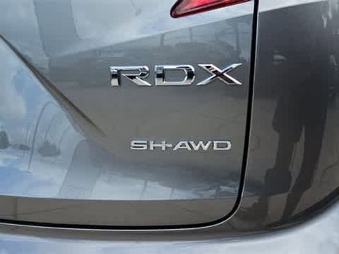 Used 2025 Acura RDX SH-AWD w/ Advance Package image 8