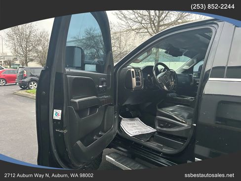 Used 2015 GMC Sierra 2500 Denali w/ Duramax Plus Package image 5