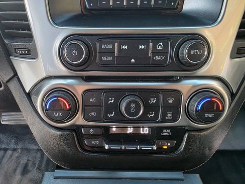 Used 2017 Chevrolet Tahoe 2WD w/ Remote Keyless Entry Package image 33