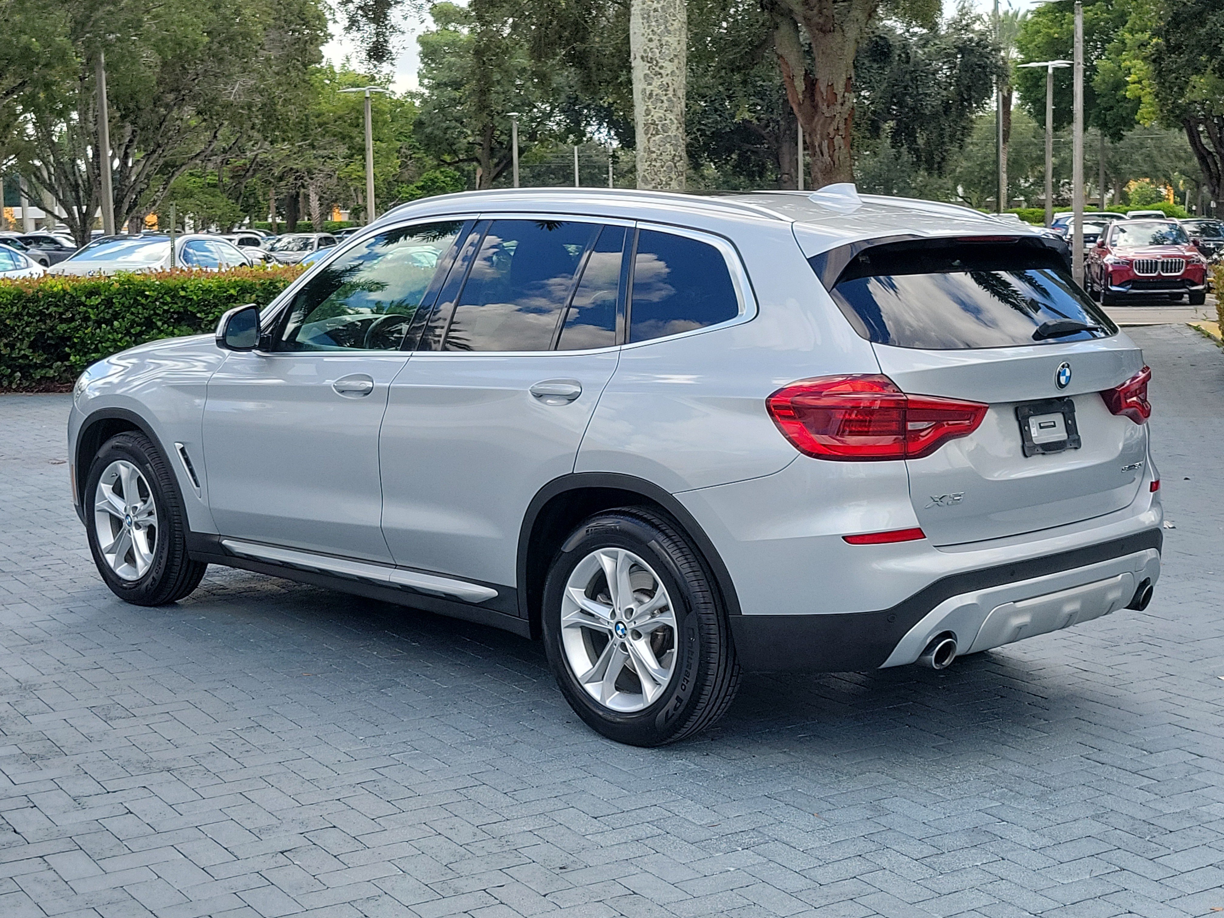 Used 2021 BMW X3 sDrive30i w/ Convenience Package RWD image 3