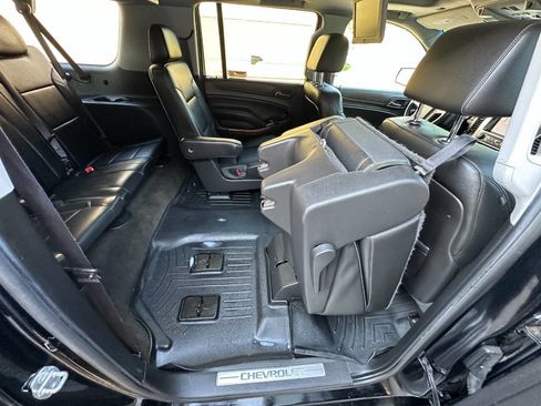 Used 2015 Chevrolet Suburban LTZ image 31