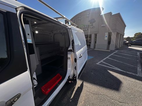 Used 2019 Ford Transit Connect XL image 34