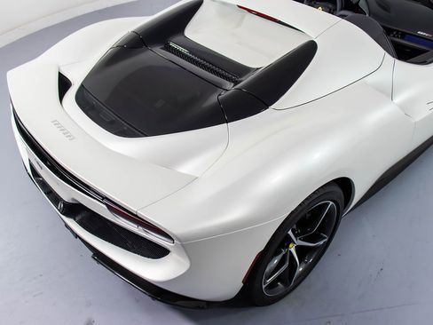 Certified 2025 Ferrari 296 GTS image 21