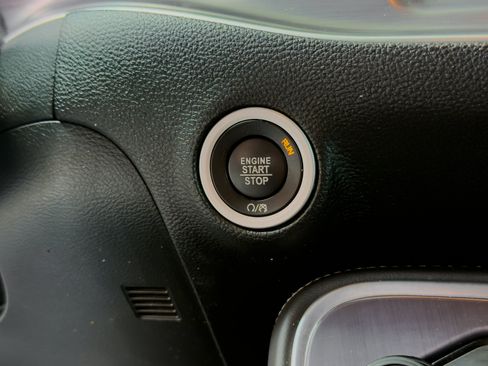 Used 2017 Dodge Challenger SXT Plus RWD image 9