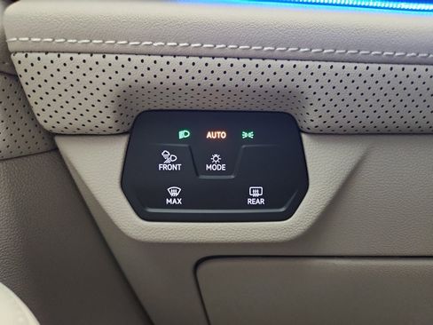 New 2026 Volkswagen Atlas SEL Premium R-Line AWD/4WD image 13