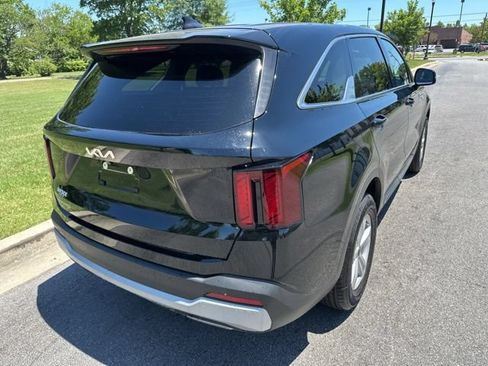 New 2026 Kia Sorento LX FWD image 20