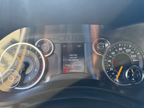 Used 2019 RAM 2500 Big Horn image 20