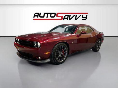 Used 2021 Dodge Challenger R/T Scat Pack w/ Shaker Package RWD image 3