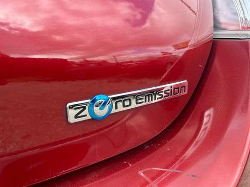 Used 2015 Nissan Leaf S w/ Charge Package image 3