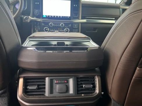 Used 2025 Ford F150 King Ranch AWD/4WD image 10