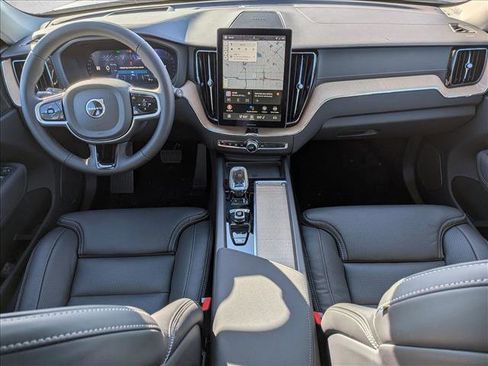 New 2026 Volvo XC60 B5 Ultra w/ Protection Package Premier image 15