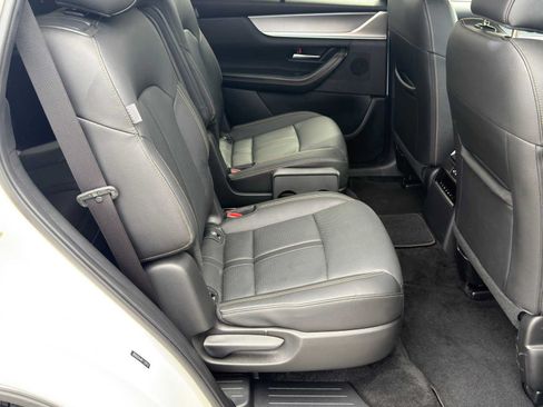 Used 2024 MAZDA CX-90 Plug-In Hybrid w/ Premium Pkg AWD/4WD image 27