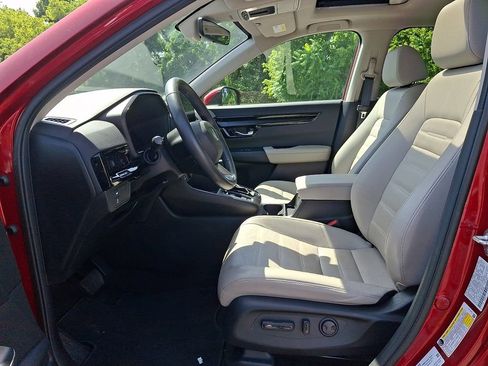 Used 2024 Honda CR-V EX-L image 13