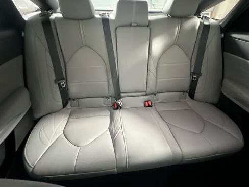Used 2022 Toyota Avalon Limited w/ Advanced Safety Package FWD image 33