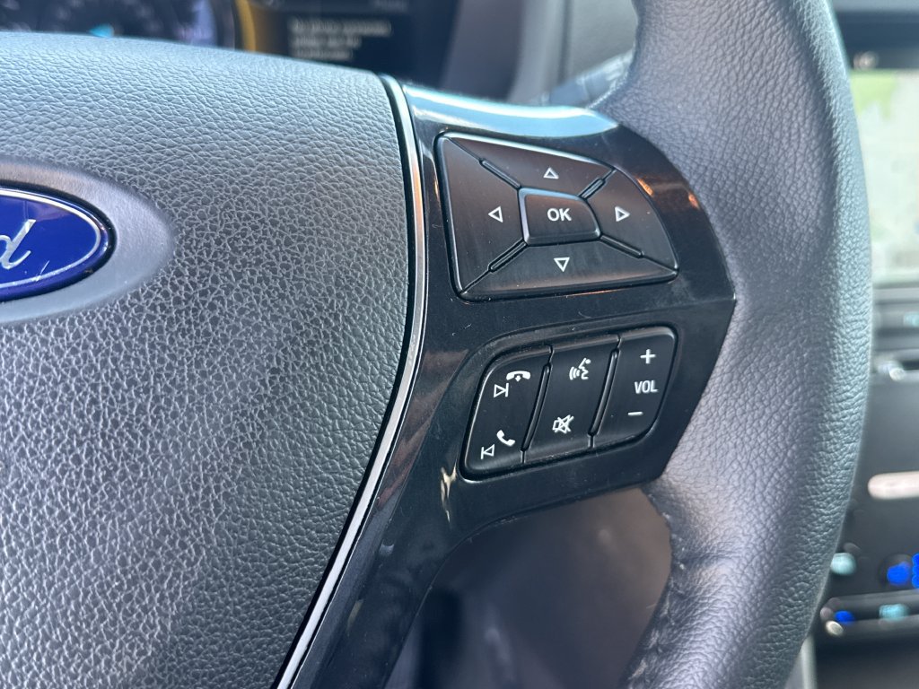 Used 2018 Ford Explorer Limited FWD image 16
