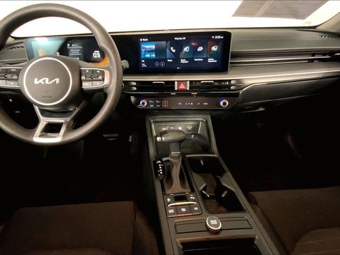 Used 2025 Kia K5 LXS FWD image 15