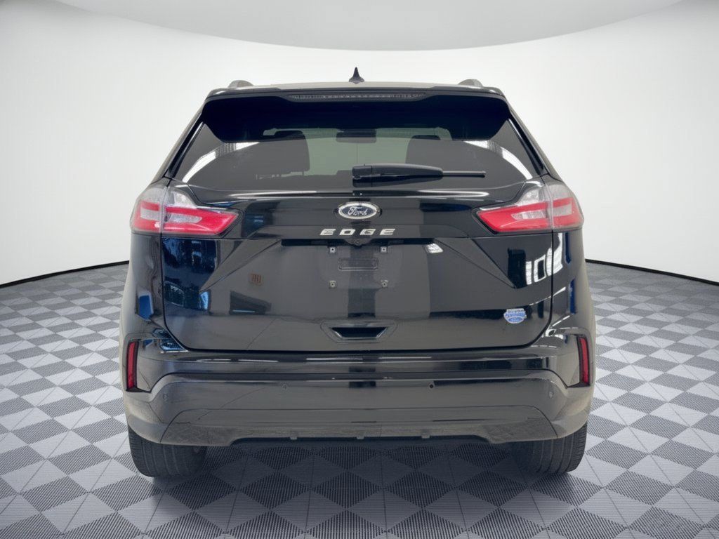 Used 2023 Ford Edge ST-Line AWD/4WD image 8