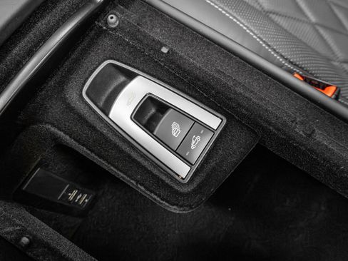 Used 2017 Mercedes-Benz S 63 AMG 4MATIC Cabriolet image 62