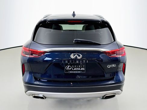 Used 2021 INFINITI QX50 Essential w/ Convenience Package FWD image 6
